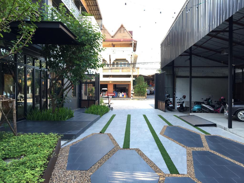 Oxotel Hotel Chiang Mai Extérieur photo